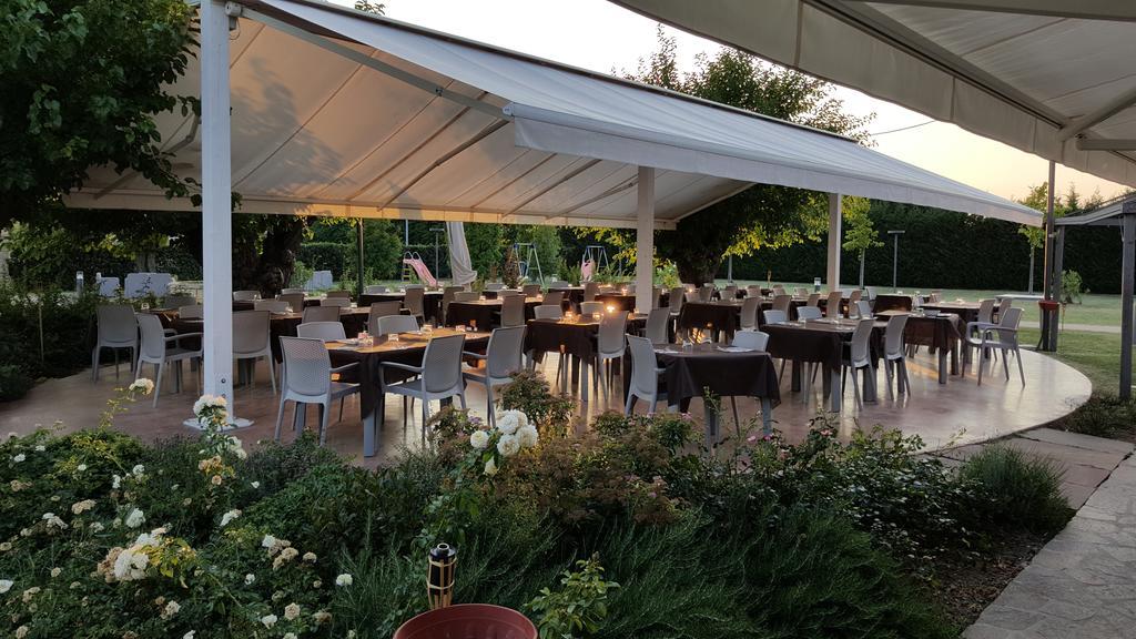 Locanda Borgognina Lucrezia Exterior photo